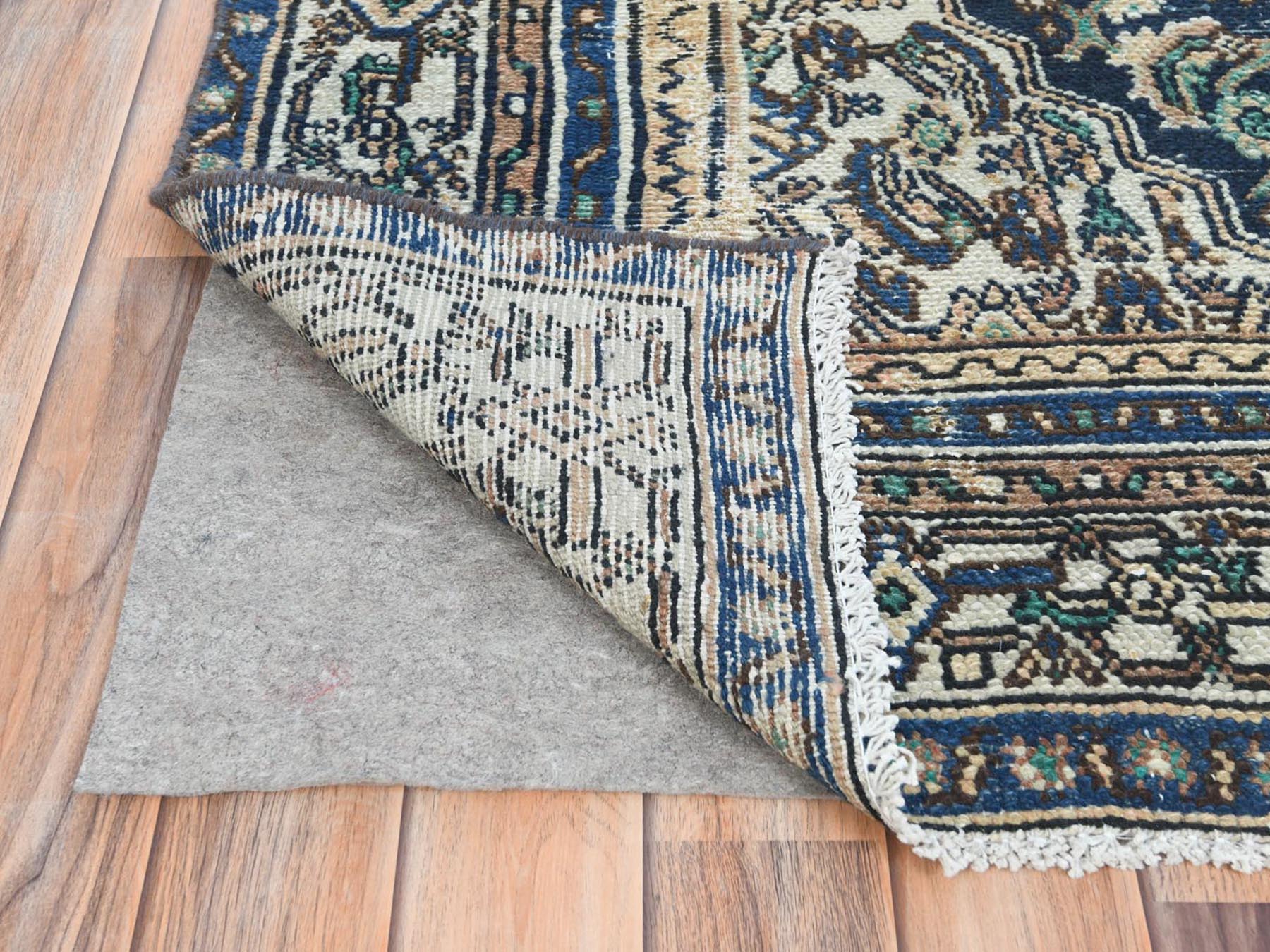 Overdyed & Vintage Rugs LUV730746